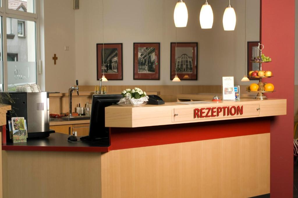 Hotel Berlin - Greenline Hotel Zossen Esterno foto